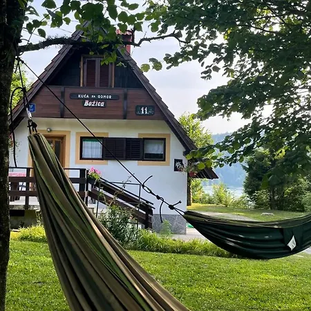 Semesterbostad Bozica *